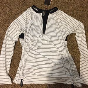 Calia by Carrie Underwood Pullover